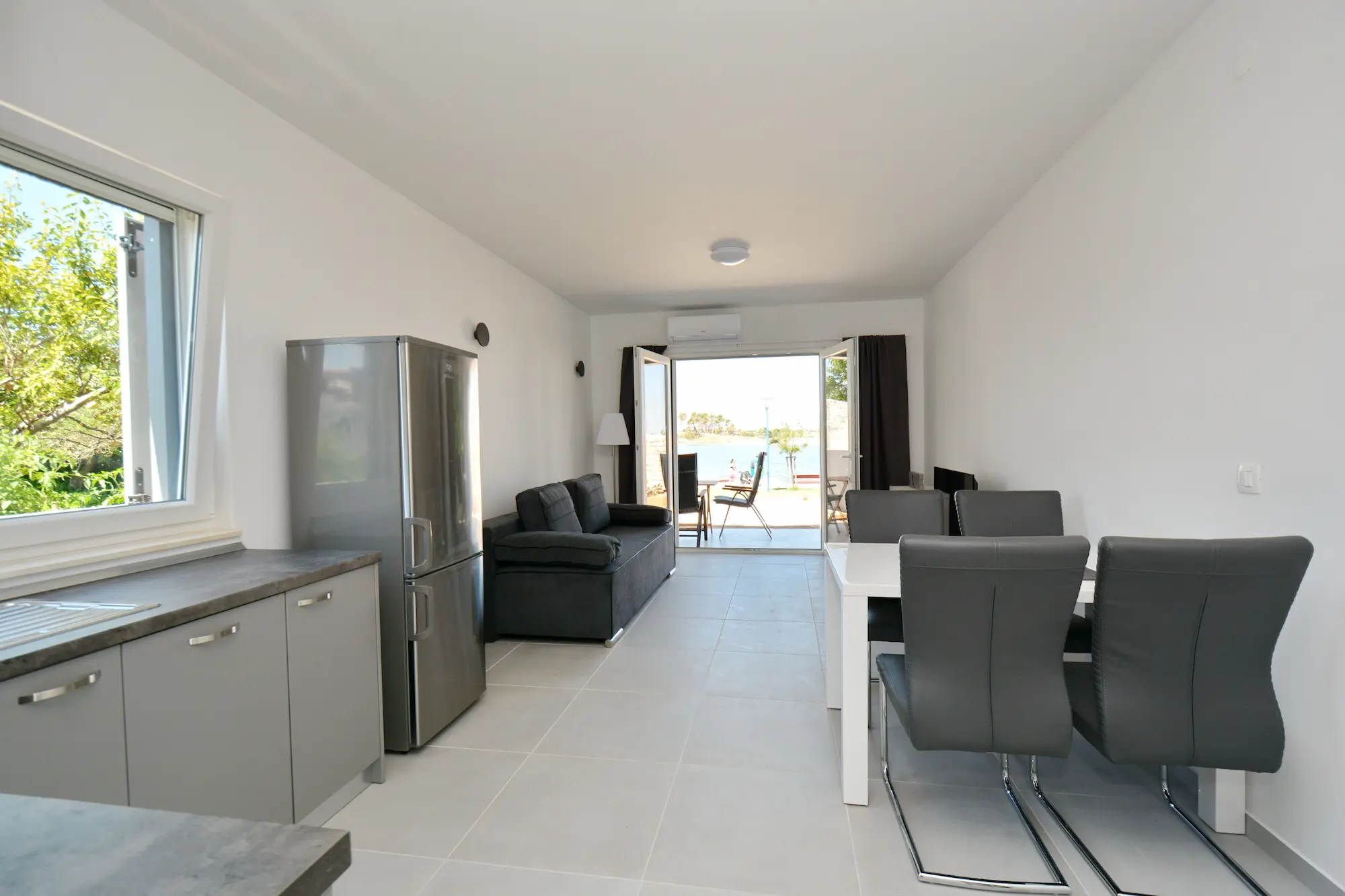 Piazza Apartment B — photo 4